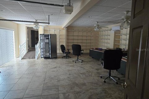 Immobilier commercial à vendre à Sanford, Floride: 332.4 m2 № 309431 - photo 22