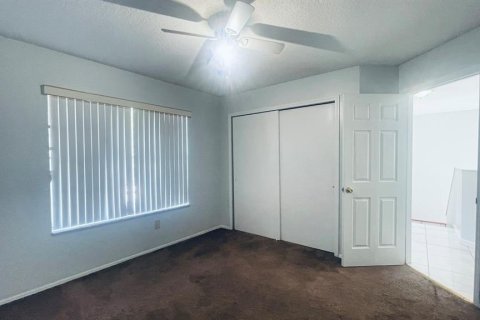 Casa en alquiler en Kissimmee, Florida, 4 dormitorios, 177.07 m2 № 1912375 - foto 19