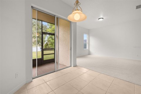 Casa en venta en Kissimmee, Florida, 4 dormitorios, 199.83 m2 № 1902485 - foto 21