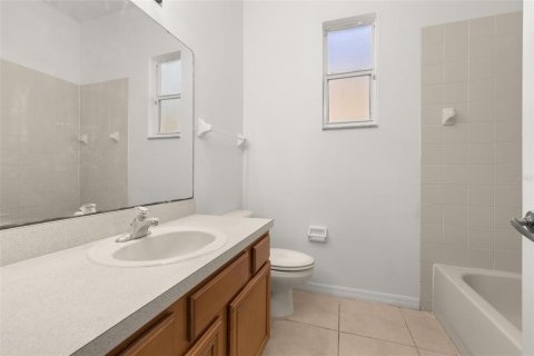 Casa en venta en Kissimmee, Florida, 4 dormitorios, 199.83 m2 № 1902485 - foto 28