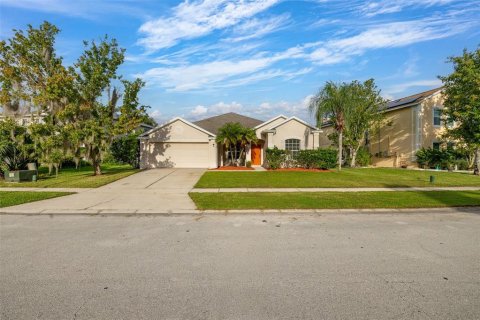 Casa en venta en Kissimmee, Florida, 4 dormitorios, 199.83 m2 № 1902485 - foto 2