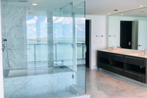 Copropriété à louer à Miami, Floride: 2 chambres, 119.38 m2 № 2001221 - photo 10