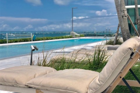 Copropriété à louer à Miami, Floride: 2 chambres, 119.38 m2 № 2001221 - photo 20