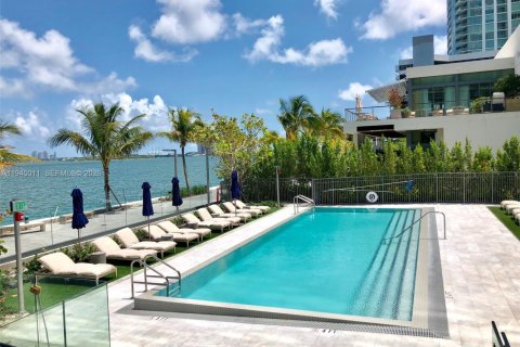 Copropriété à louer à Miami, Floride: 2 chambres, 119.38 m2 № 2001221 - photo 19