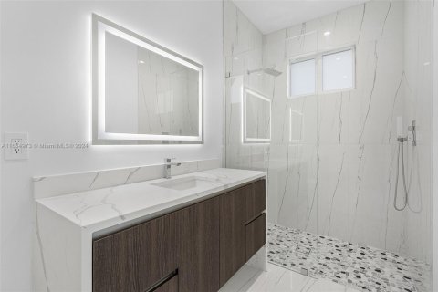 Villa ou maison à vendre à Cape Coral, Floride: 4 chambres № 1764253 - photo 22