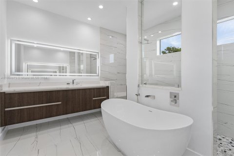 Villa ou maison à vendre à Cape Coral, Floride: 4 chambres № 1764253 - photo 26