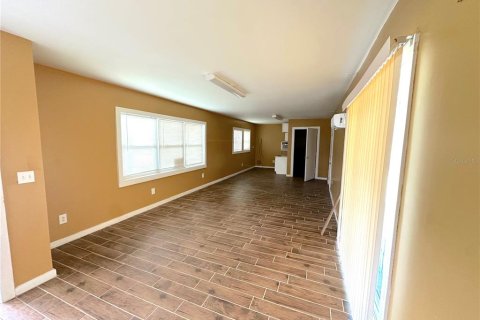 Terreno en venta en Oak Hill, Florida № 1916379 - foto 6