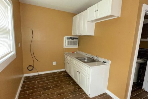 Terreno en venta en Oak Hill, Florida № 1916379 - foto 8
