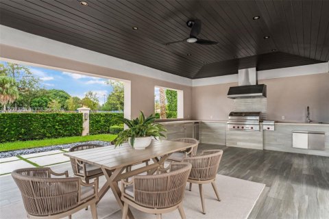 Casa en alquiler en Coral Gables, Florida, 6 dormitorios, 651.06 m2 № 1987020 - foto 20