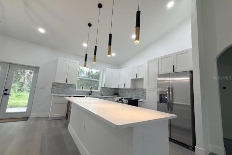 Casa en venta en Belleview, Florida, 3 dormitorios, 143.63 m2 № 2216237 - foto 3