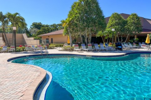 Copropriété à louer à Delray Beach, Floride: 2 chambres, 109.16 m2 № 788055 - photo 1