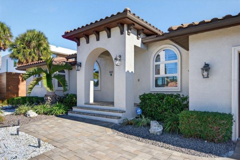 House in Longboat Key, Florida 4 bedrooms, 292.55 sq.m. № 2166976 - photo 7