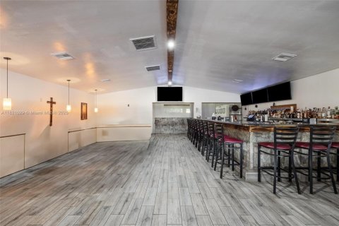 Купить коммерческую недвижимость в Лабель, Флорида № 1957637 - фото 5