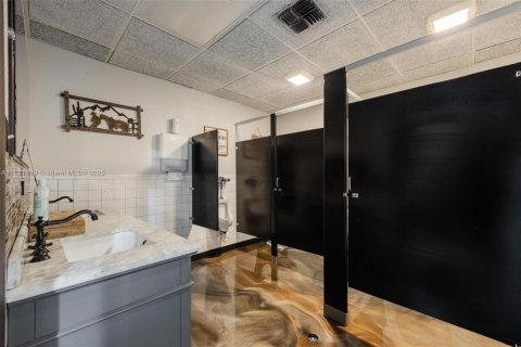 Купить коммерческую недвижимость в Лабель, Флорида № 1957637 - фото 8