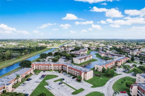 Купить кондоминиум в Санрайз, Флорида 2 спальни, 78.97м2, № 1952438 - фото 26