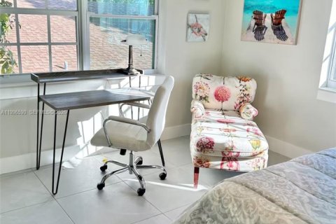 Купить коммерческую недвижимость в Уэст-Палм-Бич, Флорида 224.64м2, № 2058571 - фото 20