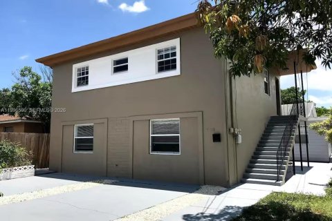 Immobilier commercial à West Palm Beach, Floride 224.64 m2 № 2058571