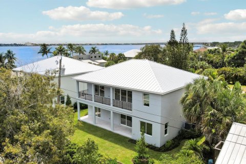 Casa en venta en Jensen Beach, Florida, 4 dormitorios, 274.43 m2 № 2242034 - foto 11