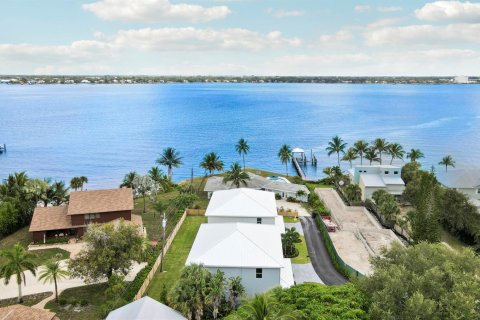 Casa en venta en Jensen Beach, Florida, 4 dormitorios, 274.43 m2 № 2242034 - foto 9
