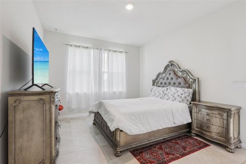 House in Riverview, Florida 4 bedrooms, 170.2 sq.m. № 1784639 - photo 27