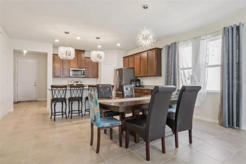 House in Riverview, Florida 4 bedrooms, 170.2 sq.m. № 1784639 - photo 12