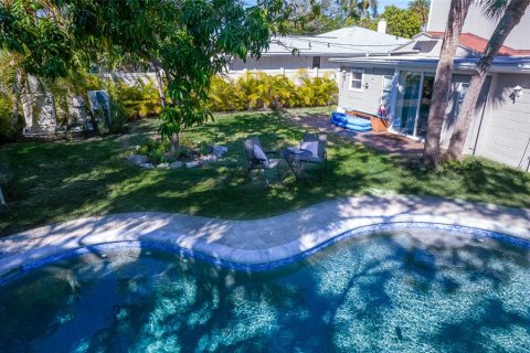 Casa en alquiler en Sarasota, Florida, 3 dormitorios, 92.9 m2 № 1853369 - foto 27