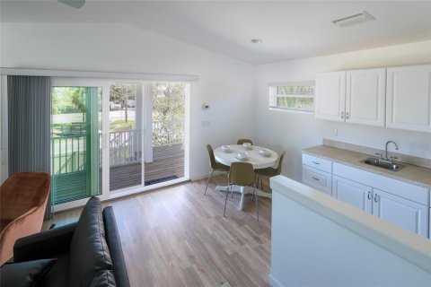 Casa en alquiler en Sarasota, Florida, 3 dormitorios, 92.9 m2 № 1853369 - foto 6