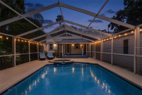 Casa en venta en Tampa, Florida, 3 dormitorios, 115.57 m2 № 2224774 - foto 28