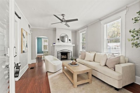 Casa en venta en Tampa, Florida, 3 dormitorios, 115.57 m2 № 2224774 - foto 5