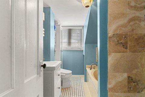 Casa en venta en Tampa, Florida, 3 dormitorios, 115.57 m2 № 2224774 - foto 24