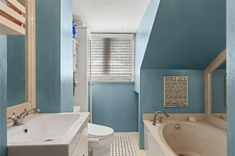 Casa en venta en Tampa, Florida, 3 dormitorios, 115.57 m2 № 2224774 - foto 25