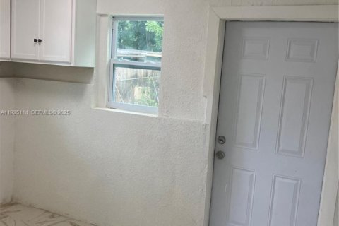 House in Pompano Beach, Florida 3 bedrooms, 104.14 sq.m. № 1994119 - photo 22