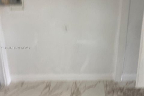 House in Pompano Beach, Florida 3 bedrooms, 104.14 sq.m. № 1994119 - photo 4