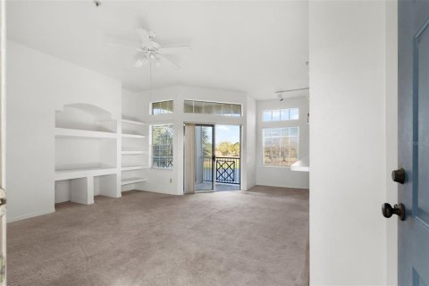 Condo in Orlando, Florida, 2 bedrooms № 2092591 - photo 9