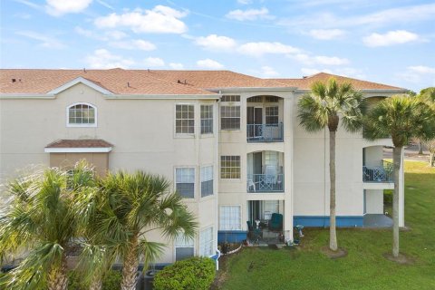 Condo in Orlando, Florida, 2 bedrooms № 2092591 - photo 6