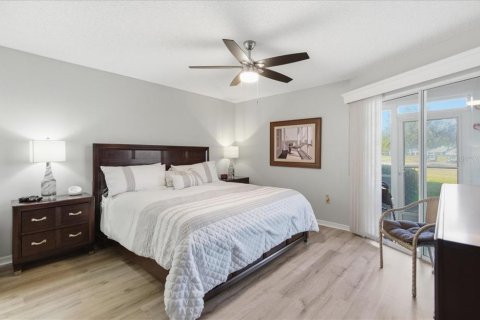 Condo in Bradenton, Florida, 2 bedrooms  № 2151266 - photo 29