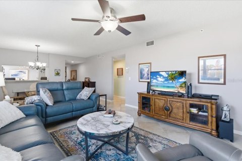 Condo in Bradenton, Florida, 2 bedrooms  № 2151266 - photo 22