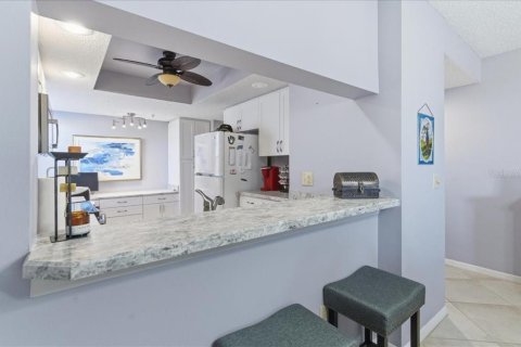 Condo in Bradenton, Florida, 2 bedrooms  № 2151266 - photo 9