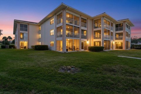 Condo in Bradenton, Florida, 2 bedrooms  № 2151266 - photo 3