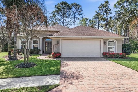 Villa ou maison à vendre à Palm Coast, Floride: 3 chambres, 180.51 m2 № 2427454 - photo 2