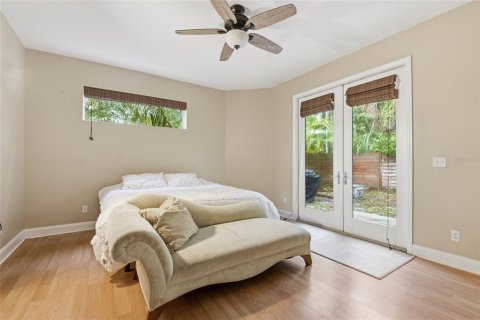 Casa en venta en Saint Petersburg, Florida, 5 dormitorios, 254.55 m2 № 2385570 - foto 24