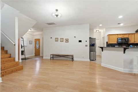 Casa en venta en Saint Petersburg, Florida, 5 dormitorios, 254.55 m2 № 2385570 - foto 11