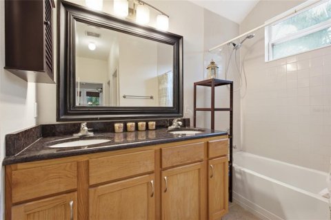 Casa en venta en Saint Petersburg, Florida, 5 dormitorios, 254.55 m2 № 2385570 - foto 29