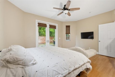 Casa en venta en Saint Petersburg, Florida, 5 dormitorios, 254.55 m2 № 2385570 - foto 27