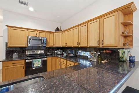 Casa en venta en Saint Petersburg, Florida, 5 dormitorios, 254.55 m2 № 2385570 - foto 21