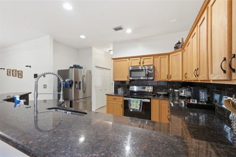 Casa en venta en Saint Petersburg, Florida, 5 dormitorios, 254.55 m2 № 2385570 - foto 20