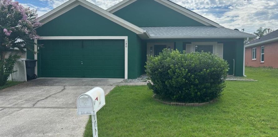 House in Davenport, Florida 4 bedrooms, 155.05 sq.m. № 2391505