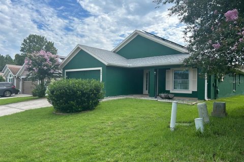 House in Davenport, Florida 4 bedrooms, 155.05 sq.m. № 2391505 - photo 3