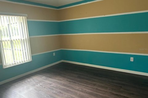 House in Davenport, Florida 4 bedrooms, 155.05 sq.m. № 2391505 - photo 11