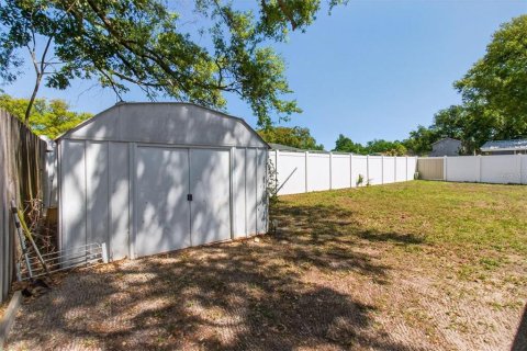 House in Pinellas Park, Florida 3 bedrooms, 98.66 sq.m. № 2096506 - photo 24